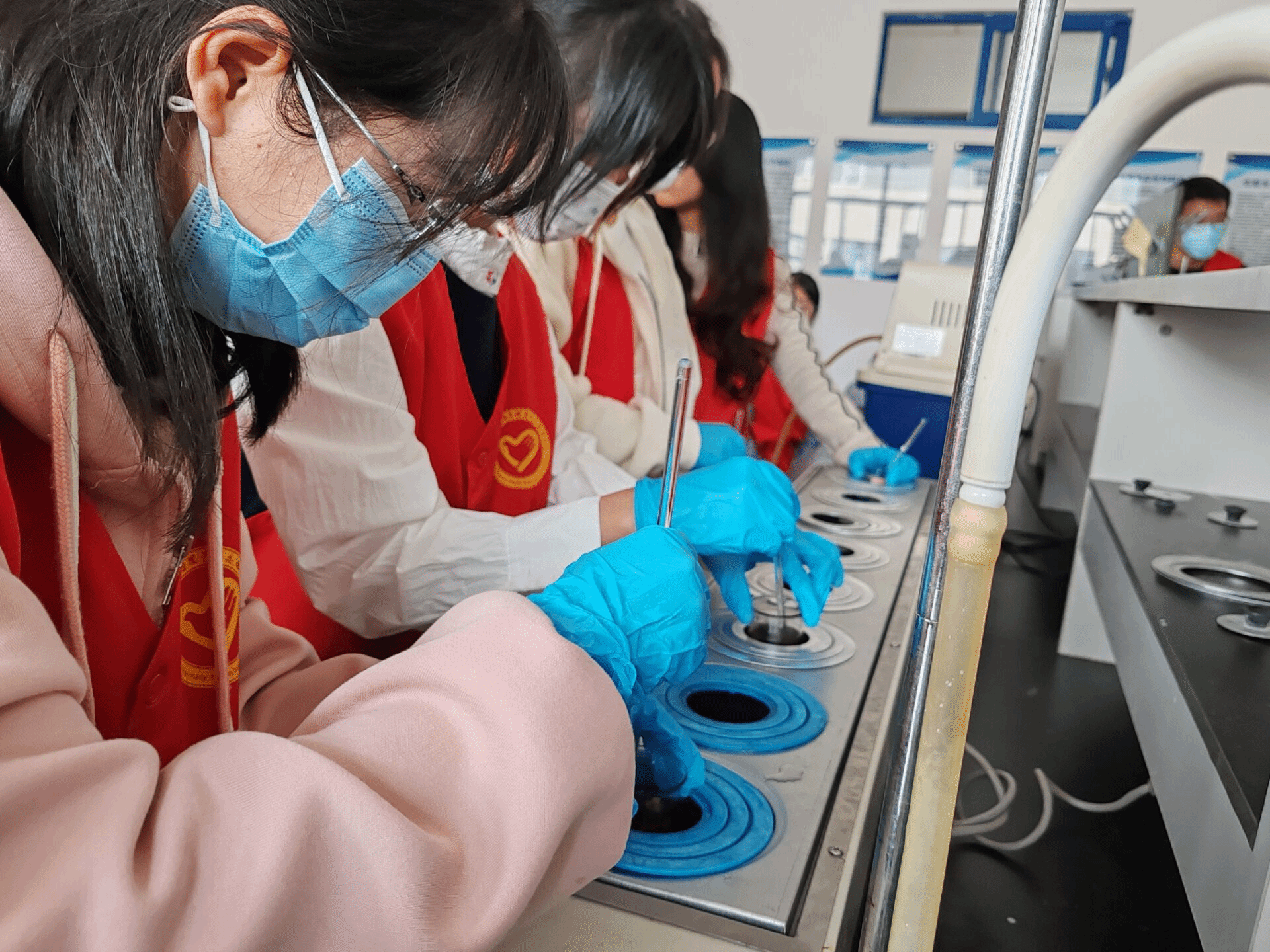 在线下注